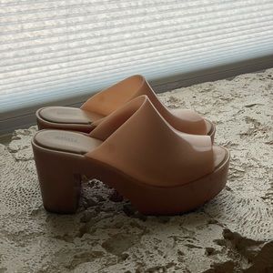 Melissa 60’s style PCV Heels - Size 9